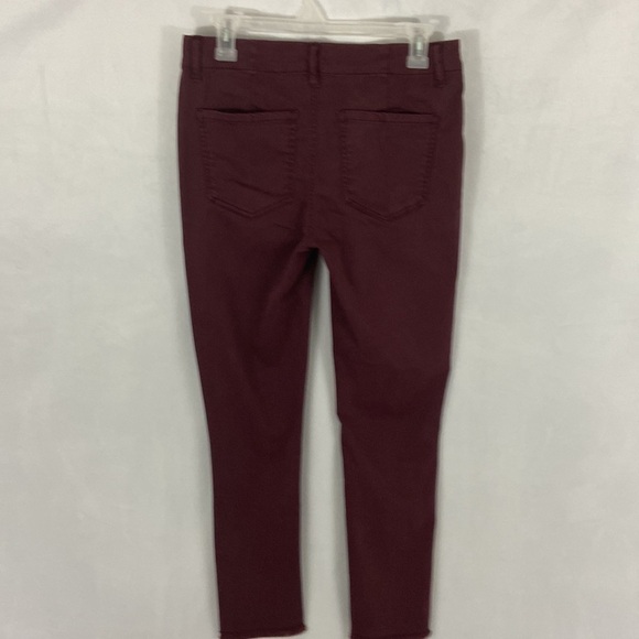 Tinsel Women’s Jeans Burgundy Size 28 (28 x 26) Rough Hem Mid Rise Straight Leg - Picture 5 of 11